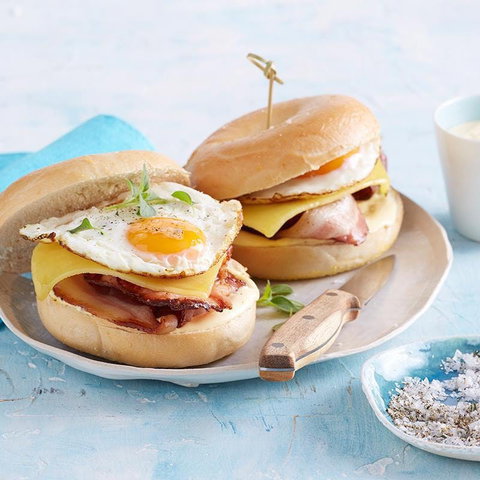 Jamaica Blue - Tourism Caloundra 0