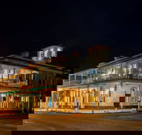 Royal Oak Hotel Penola - Tourism Caloundra