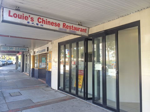 Louie's Chinese Restaurant - Tourism Caloundra 0