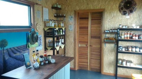 Petite Provence - Tourism Caloundra 0