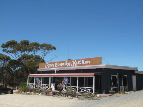 Ravy Country Kitchen - Tourism Caloundra 0