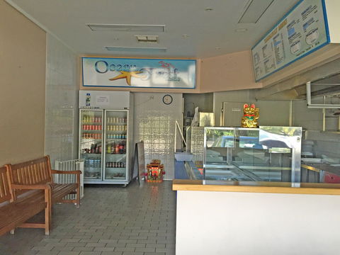 Shamrock Hotel - Tourism Caloundra 0