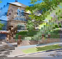 Brookfield House - Tourism Caloundra