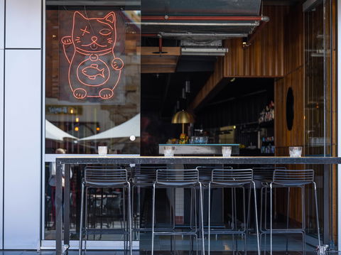 Suzie Luck’s Canteen & Cocktail Bar - Tourism Caloundra 0