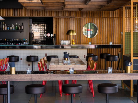 Suzie Luck’s Canteen & Cocktail Bar - Tourism Caloundra 1