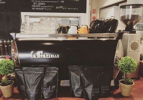 Benalla Gallery Cafe - Tourism Caloundra 5