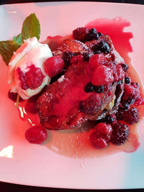 Chapter Too - Tourism Caloundra 0