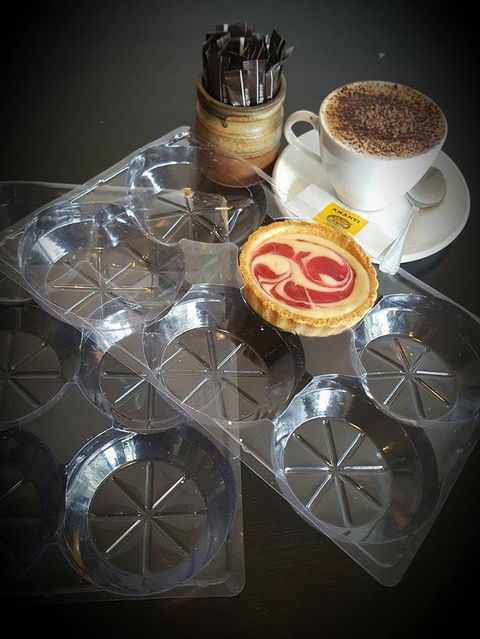 The Clay Pot Café - Tourism Caloundra 0