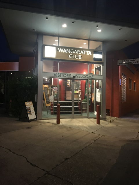 Wangaratta Club Laneway Bistro - Tourism Caloundra 0