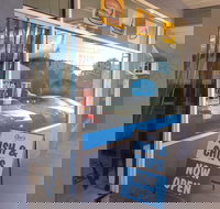 Cleo's Quality Fish  Chips - Tourism Caloundra