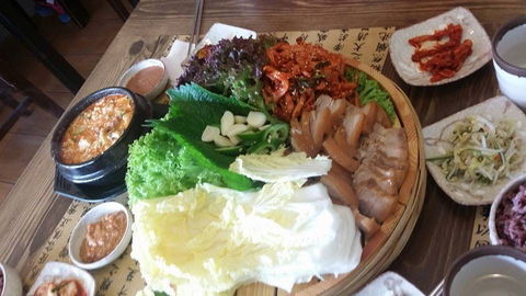 Eunhasu Korean Restaurant - Tourism Caloundra 0