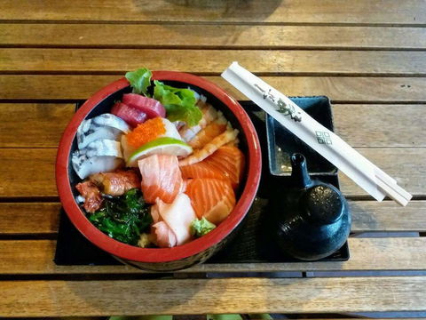 Sushi Momji - Tourism Caloundra 0