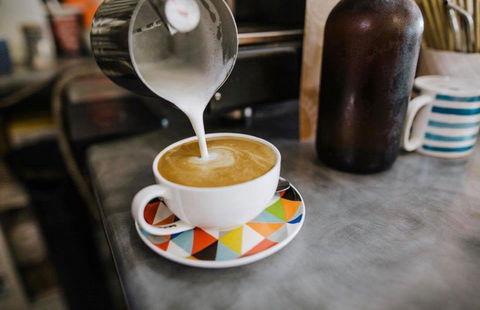 Alicia's Cafe - Tourism Caloundra 2