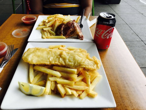 Archie's All Day - Tourism Caloundra 0