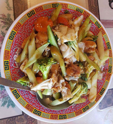 Augusta Moon Chinese Restaurant - Tourism Caloundra 0