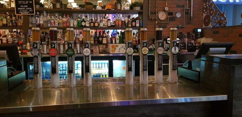 BAR36 - Tourism Caloundra 0