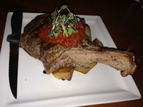 Riverboat Bistro - Tourism Caloundra 0