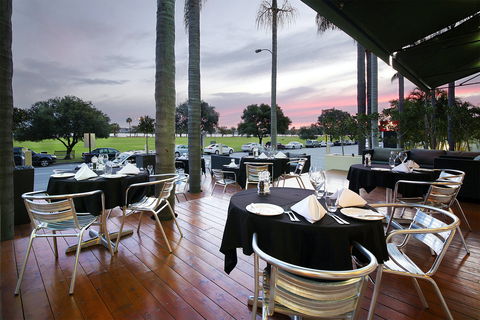 Hotel SOHO - Tourism Caloundra 0