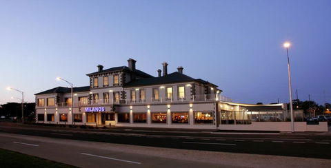 Milano's - Tourism Caloundra 0