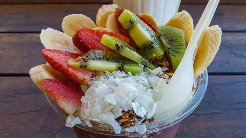 Yelo - Trigg - Tourism Caloundra 0