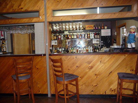Barossa Motor Lodge Baccus Restaurant - Tourism Caloundra 0
