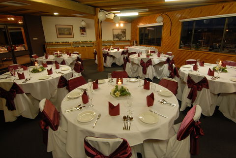 Barossa Motor Lodge Baccus Restaurant - Tourism Caloundra 1