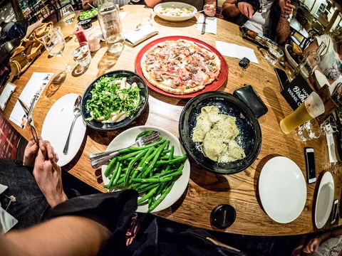 Dennys Kitchen - Tourism Caloundra 1