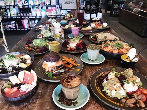 Hills Organics - Tourism Caloundra 0