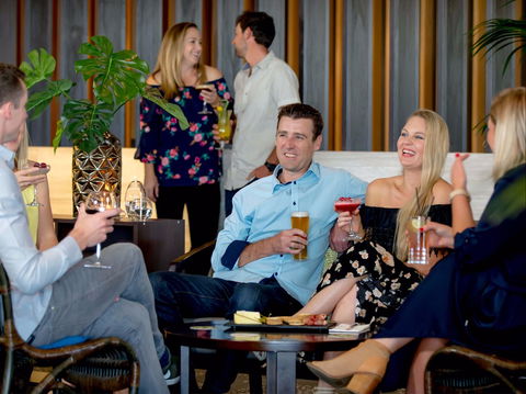 Jimmy's Bar And Lounge - Tourism Caloundra 2