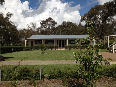 Mortimer's Wines Schoolhouse Cellar Door - Tourism Caloundra 2