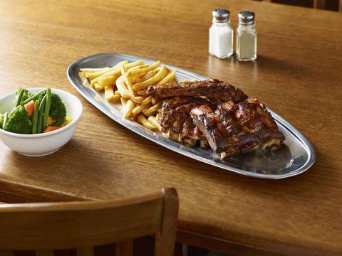 Outback Jacks - Tourism Caloundra 0