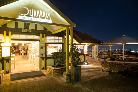 Summit Restaurant And Bar - Tourism Caloundra 1
