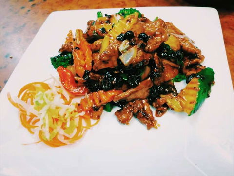 Yummy Tummy Cafe - Tourism Caloundra 0