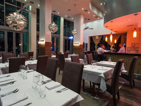 Artichoke Restaurant And Bar - Tourism Caloundra 1