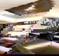 Colonial Hotel - Tourism Caloundra