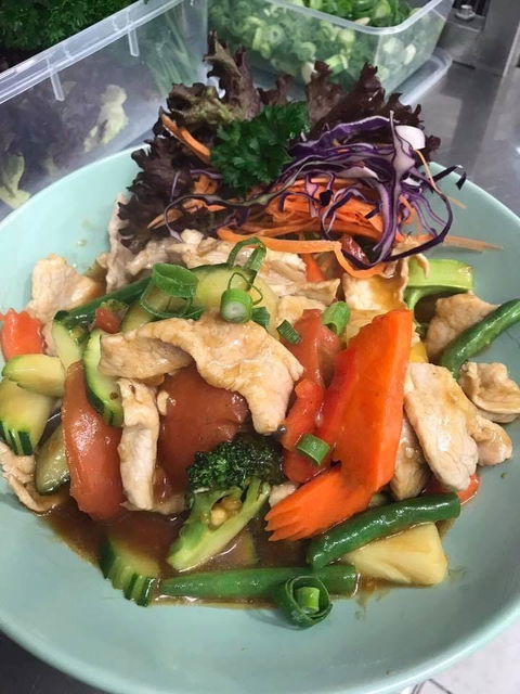 Chilli & Basil Thai - Tourism Caloundra 0