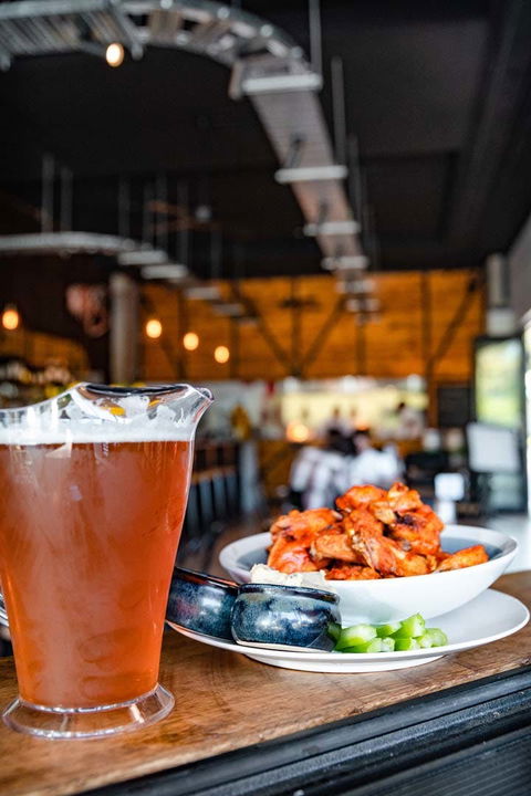 Hitching Post Bar + Grill - Tourism Caloundra 0