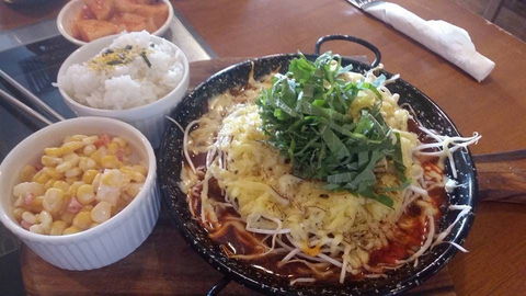 Newway Karaoke Restaurant - Tourism Caloundra 0