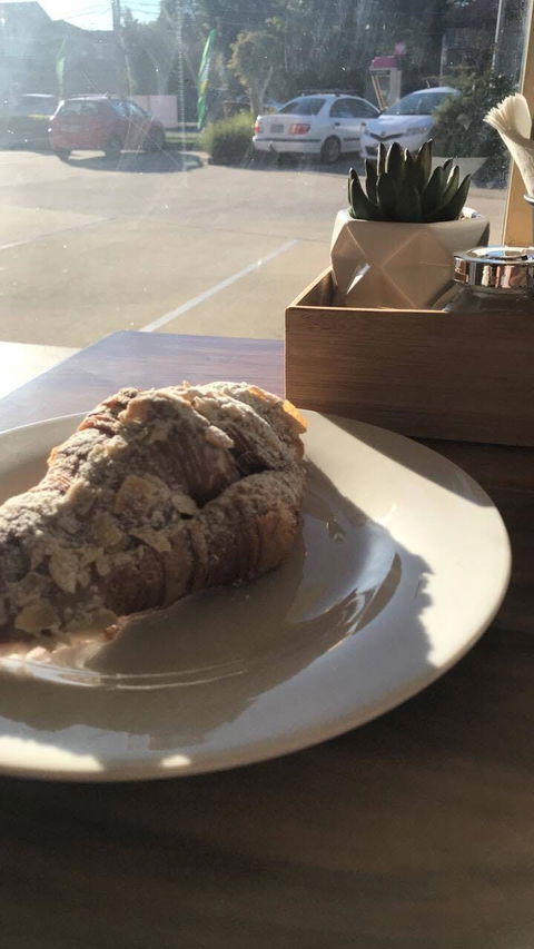 Panenies Cafe - Tourism Caloundra 0