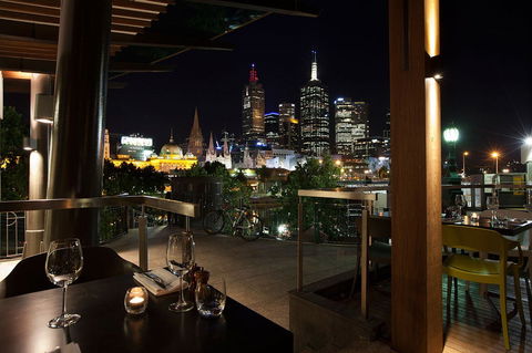 The Deck Southbank - Tourism Caloundra 0