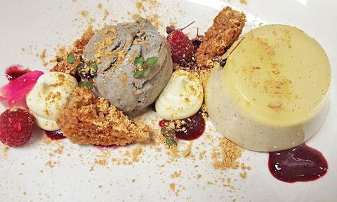 Cafe Moby - Tourism Caloundra 6