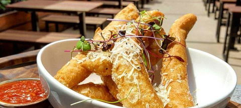 Centra Hotel - Tourism Caloundra 11