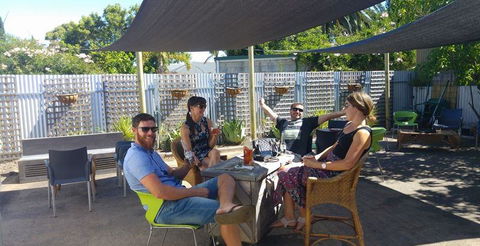 Mischief And Mayhem Wine Lounge - Tourism Caloundra 11