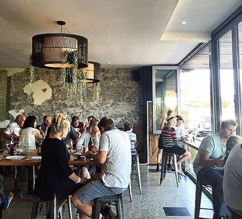 Senors - Tourism Caloundra 1