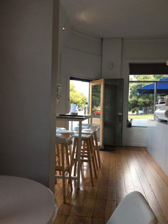 Aucuba Coffee Roasters - Tourism Caloundra 0