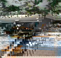 Crazies Cafe - Tourism Caloundra