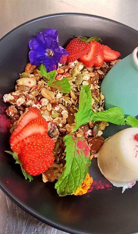 Alchemy Cafe & Eatery - Tourism Caloundra 4