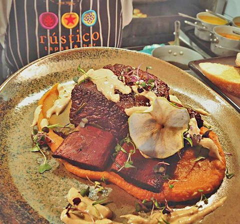 Everything But The Kitchen Sink - Tourism Caloundra 6
