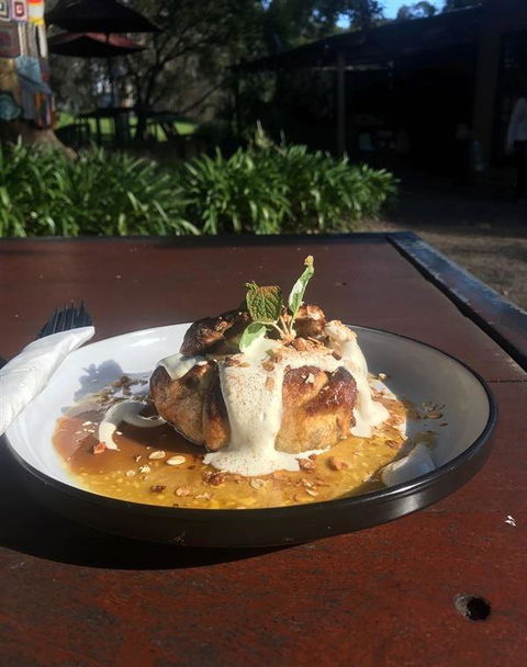 Warrandyte Cafe - Tourism Caloundra 2