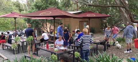 Warrandyte Cafe - Tourism Caloundra 4